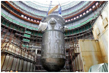 海陽核電2號機(jī)組壓力容器吊裝現(xiàn)場